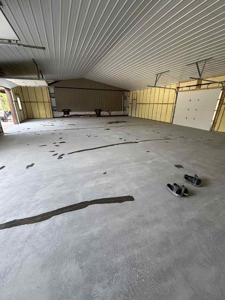 Epoxy floor coating Cameron MO by HH Next-Level Epoxy